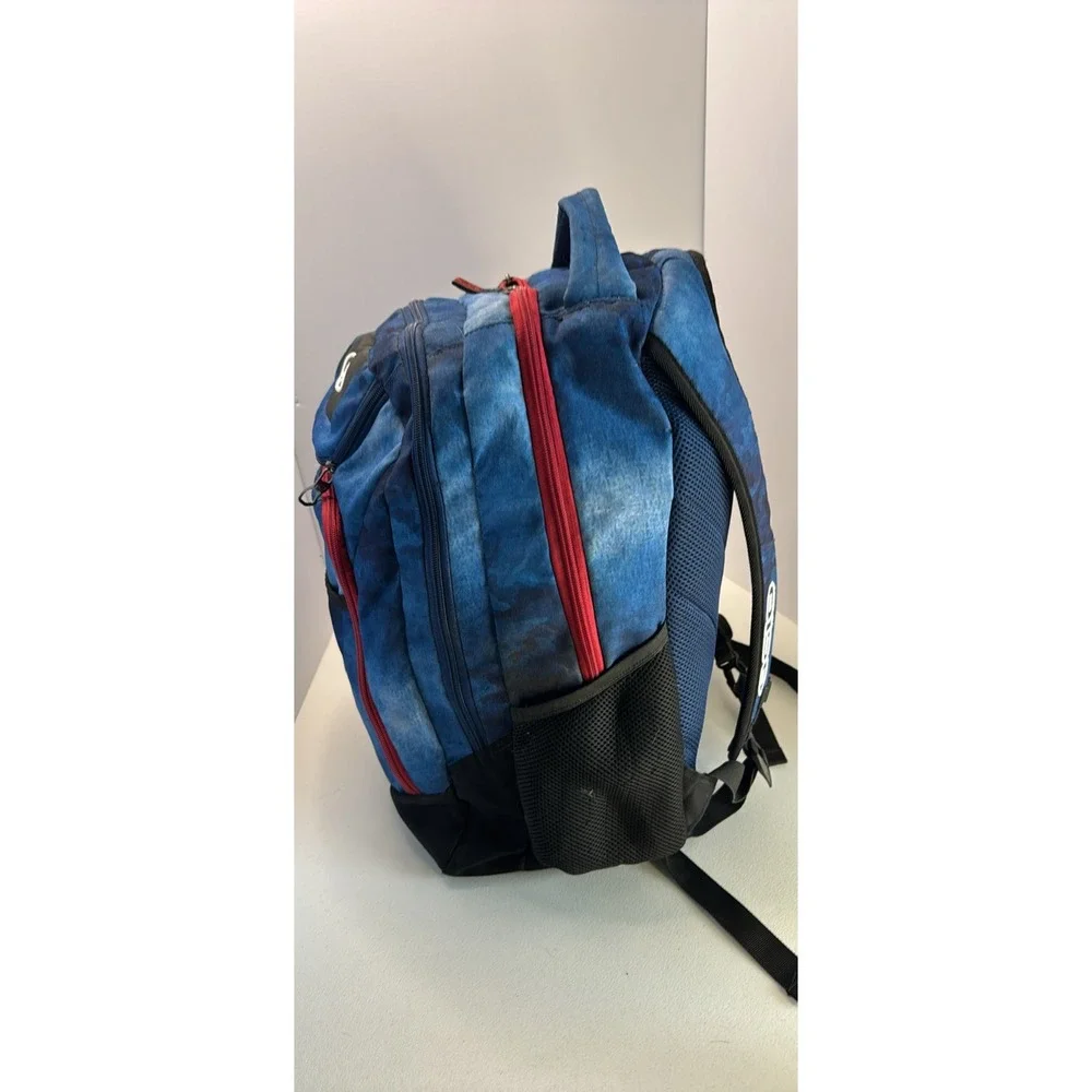 OGIO backpack features